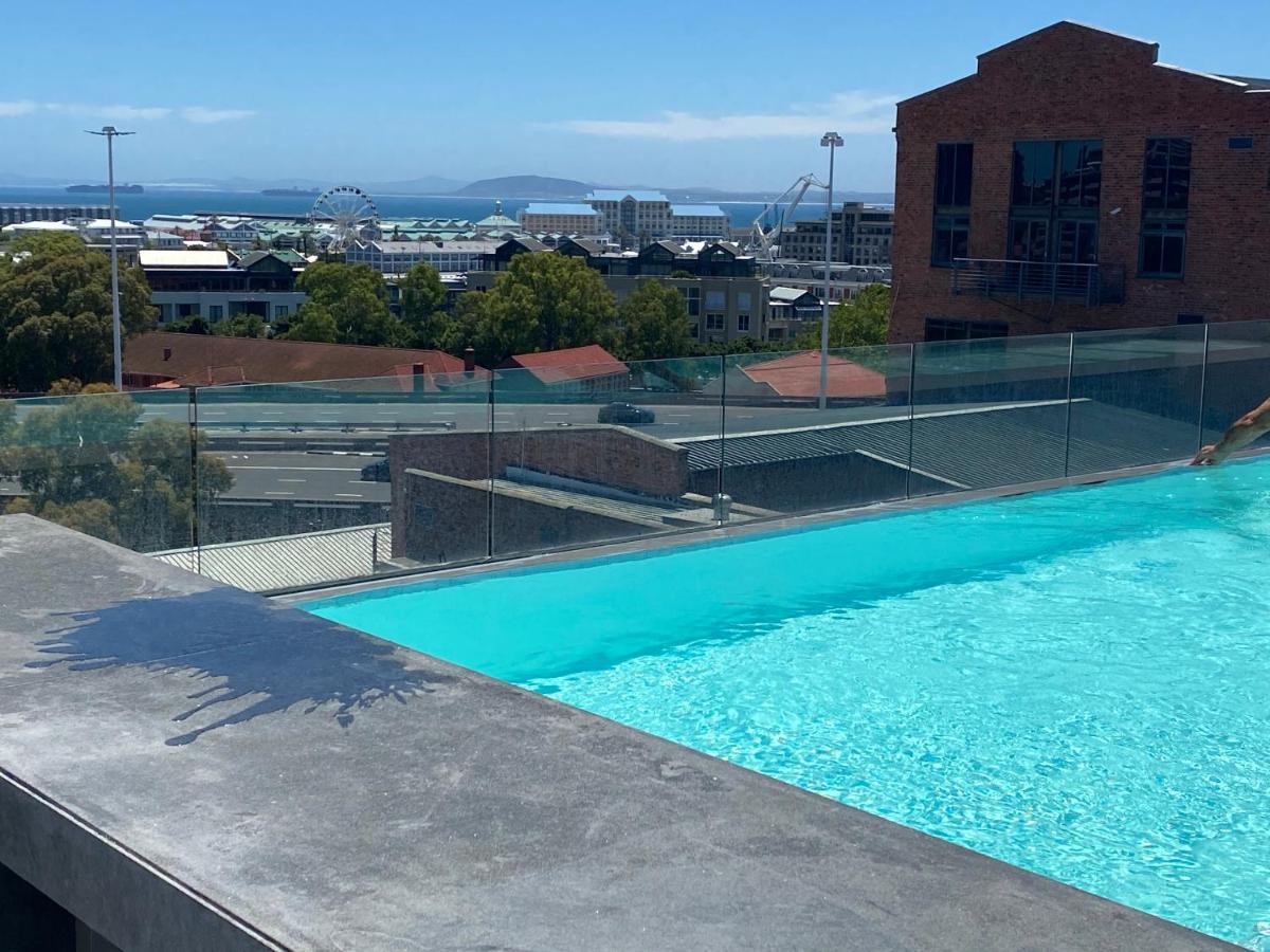 Modern Apartment In The Docklands, De Waterkant, Cape Town Stunning Views, Gorgeous Pool Deck 외부 사진