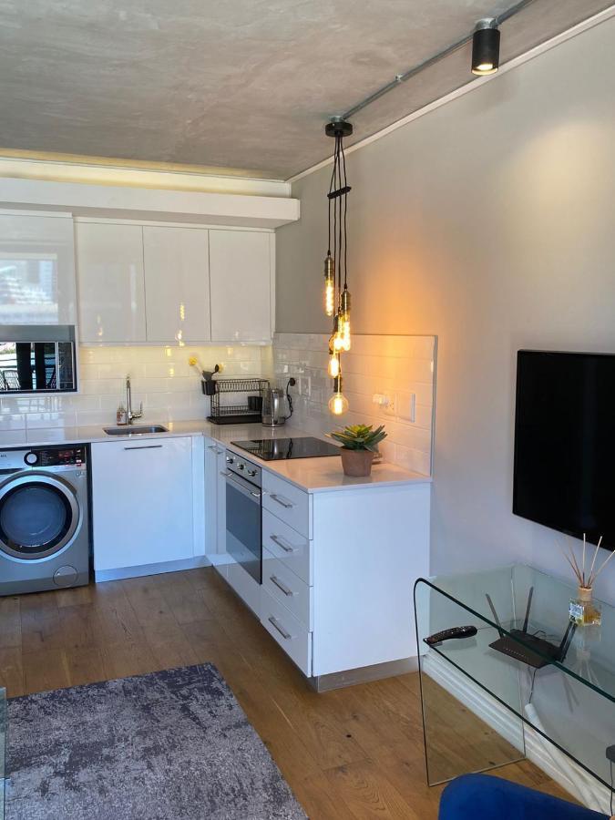 Modern Apartment In The Docklands, De Waterkant, Cape Town Stunning Views, Gorgeous Pool Deck 외부 사진